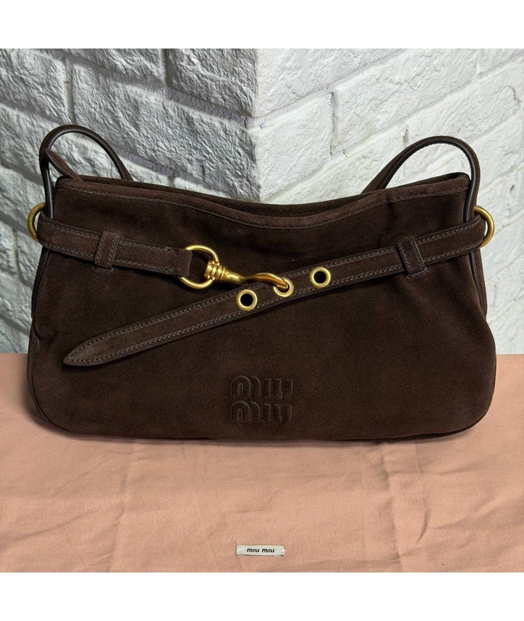 MIU MIU Коричневая замшевая сумка с короткими ручками, фото 6