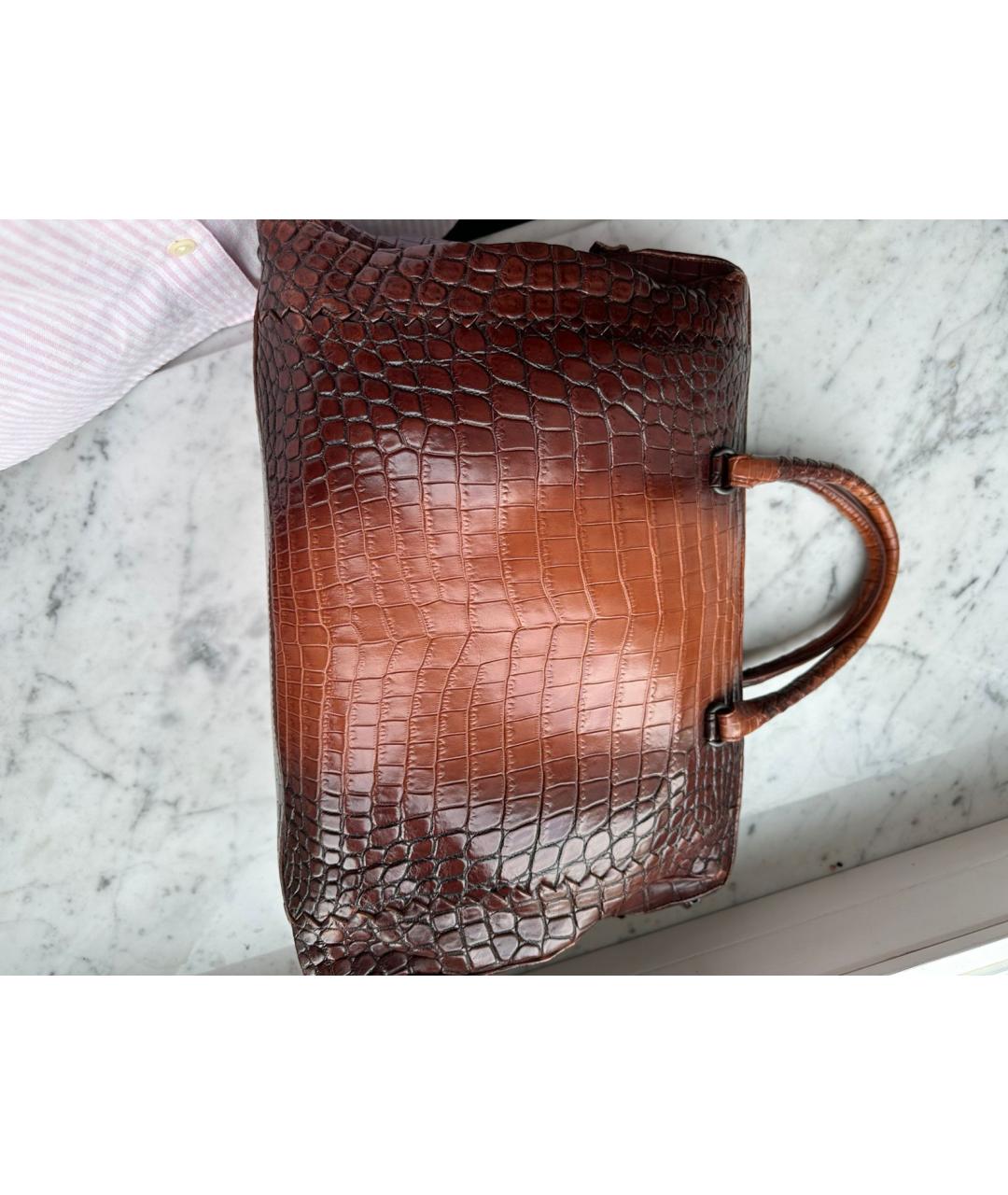 BOTTEGA VENETA Коричневая кожаная сумка тоут, фото 10