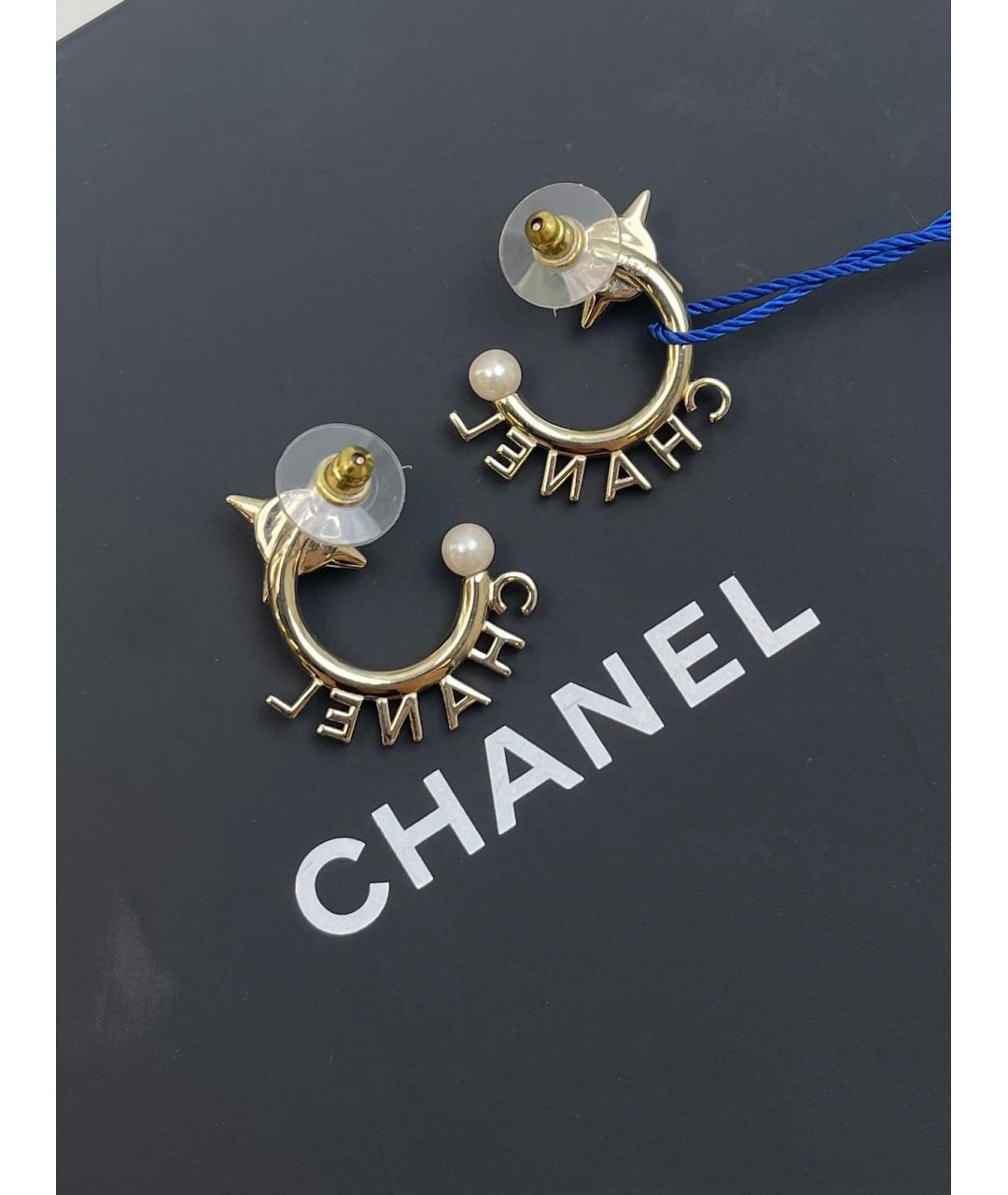 CHANEL Золотые металлические серьги, фото 2