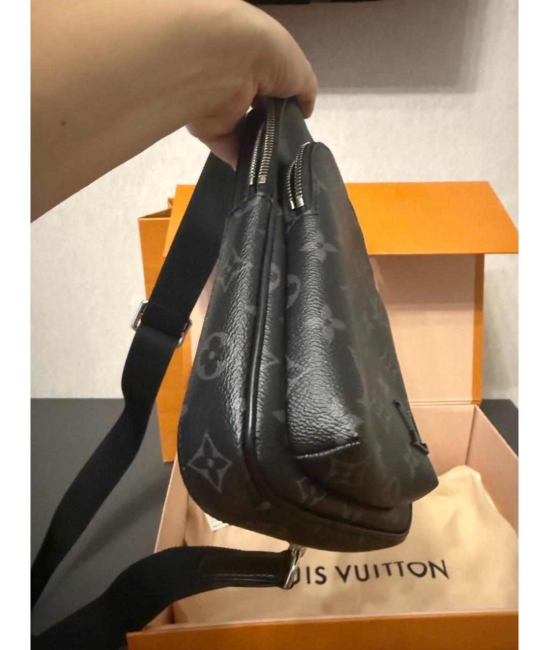 LOUIS VUITTON Черная кожаная сумка на плечо, фото 4