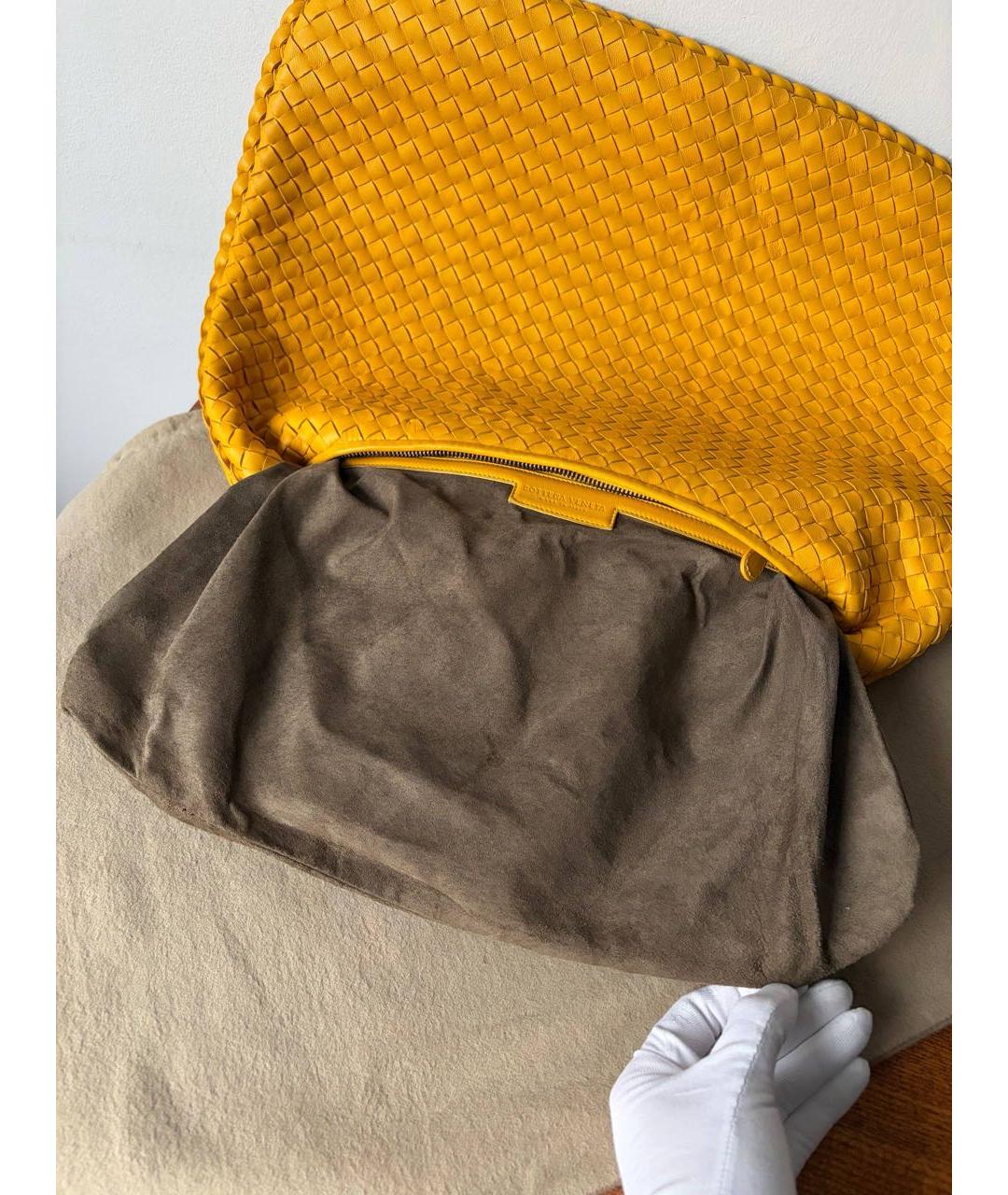 BOTTEGA VENETA Желтая кожаная сумка через плечо, фото 5