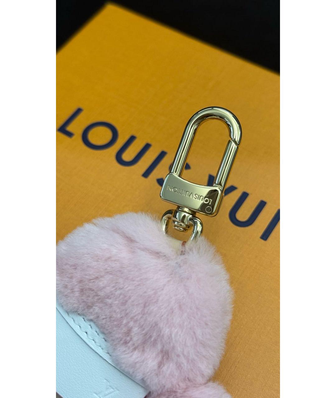 LOUIS VUITTON Розовый брелок, фото 7