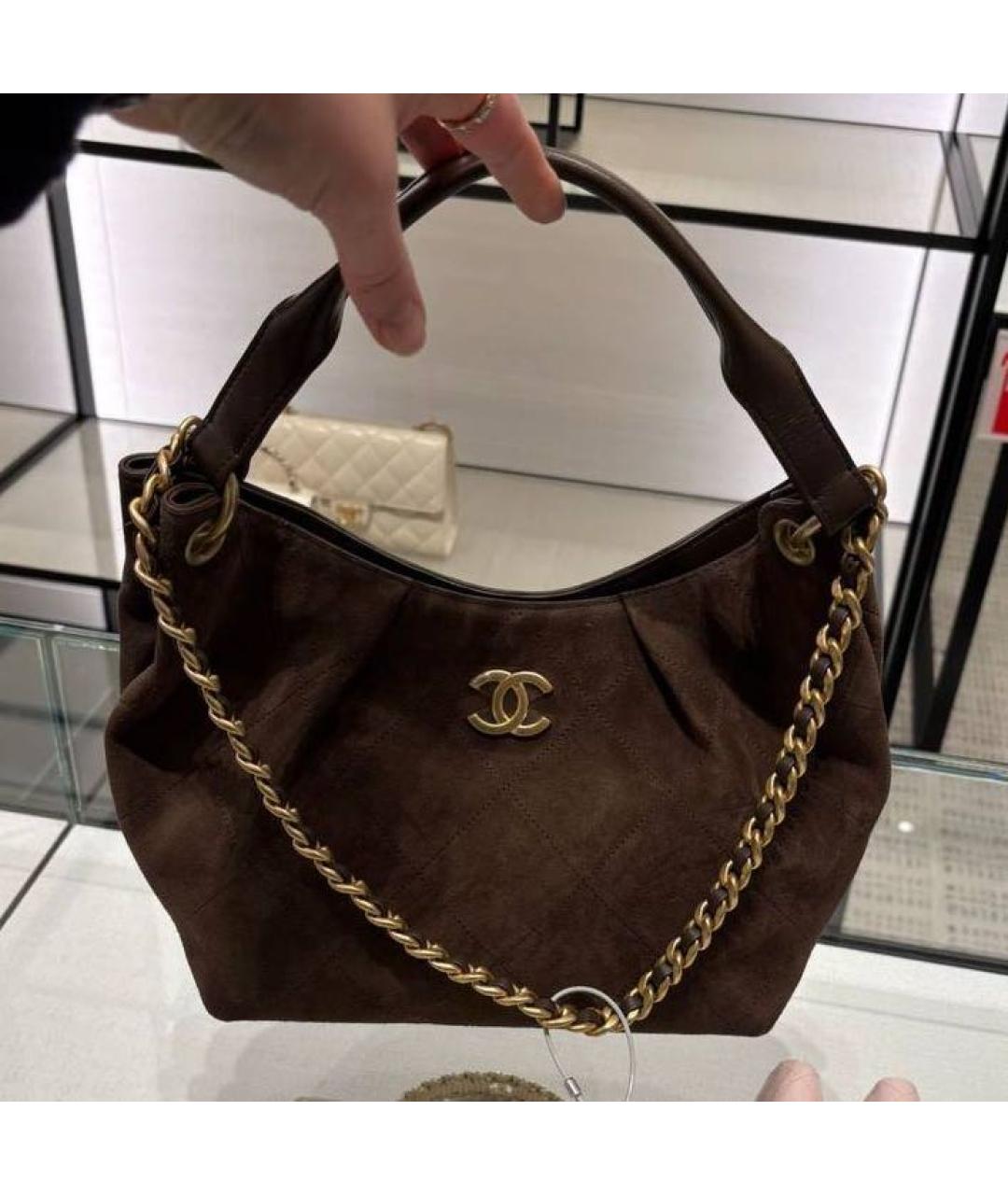 CHANEL Коричневая замшевая сумка через плечо, фото 3