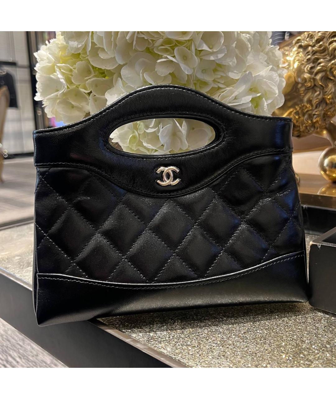 CHANEL Черная кожаная сумка с короткими ручками, фото 4