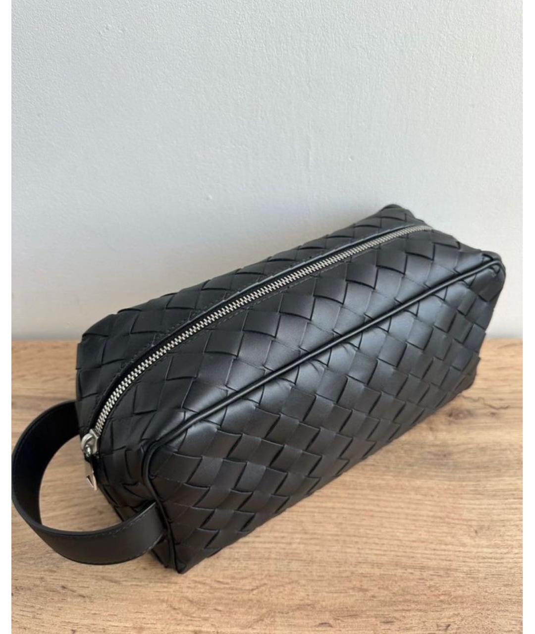 BOTTEGA VENETA Черная кожаная барсетка, фото 2