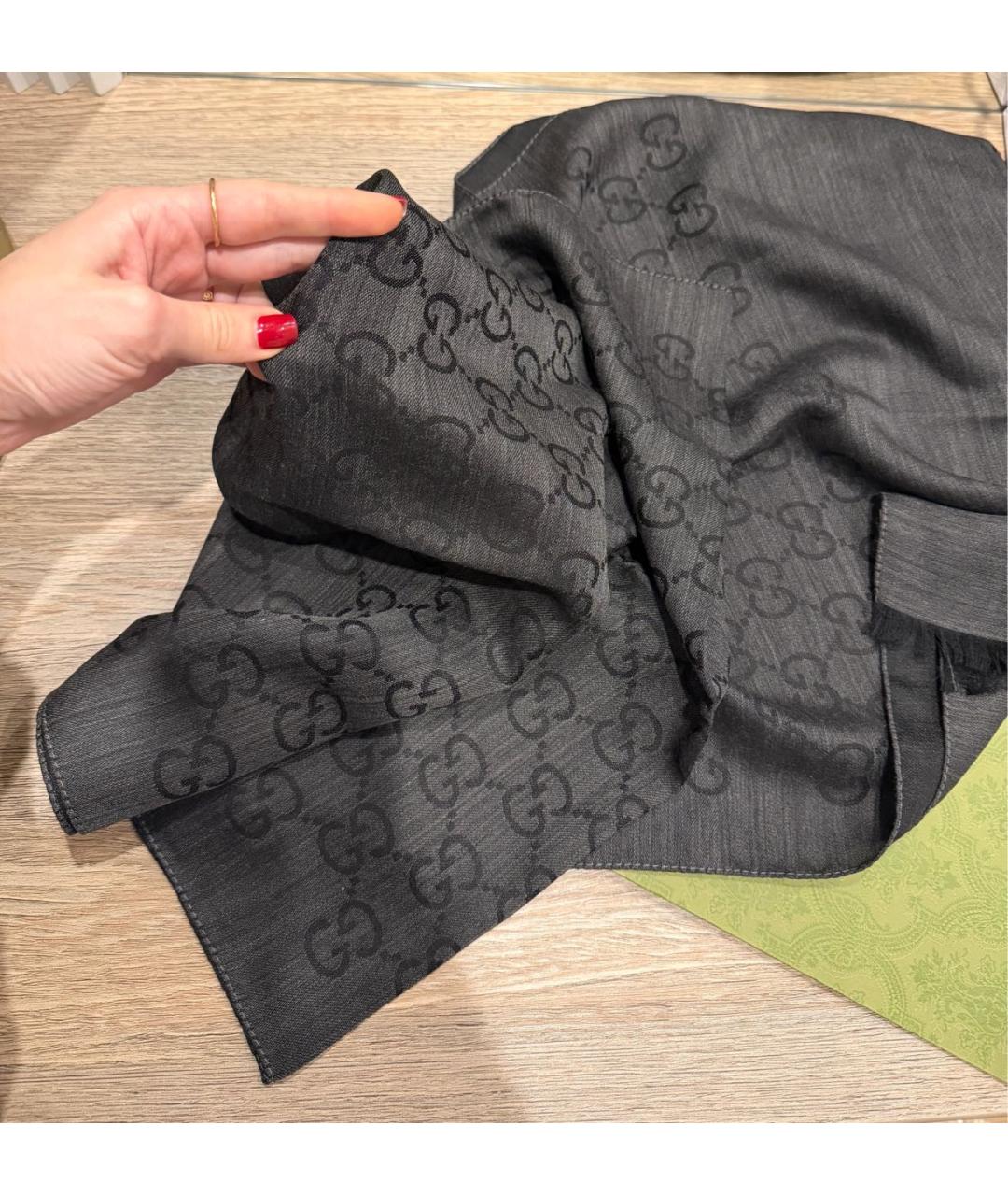 GUCCI Серый шерстяной платок, фото 7