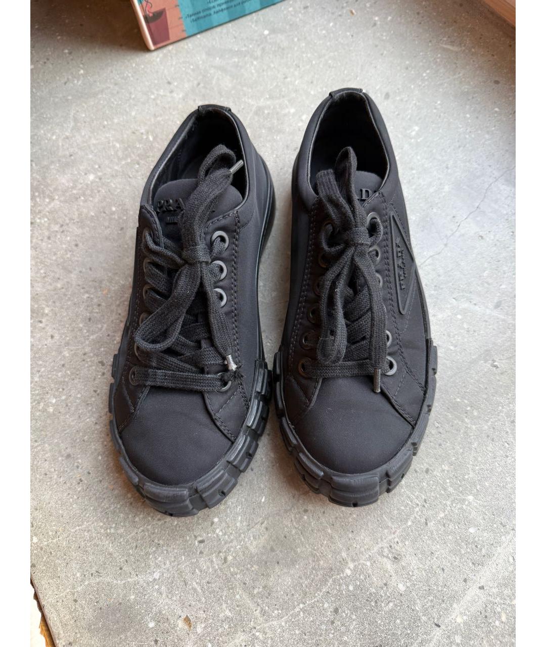 PRADA Черные неопреновые кеды, фото 2