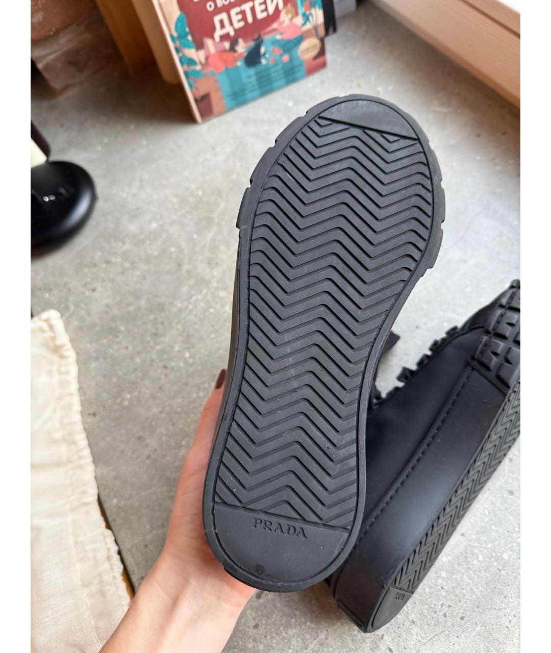 PRADA Черные неопреновые кеды, фото 3