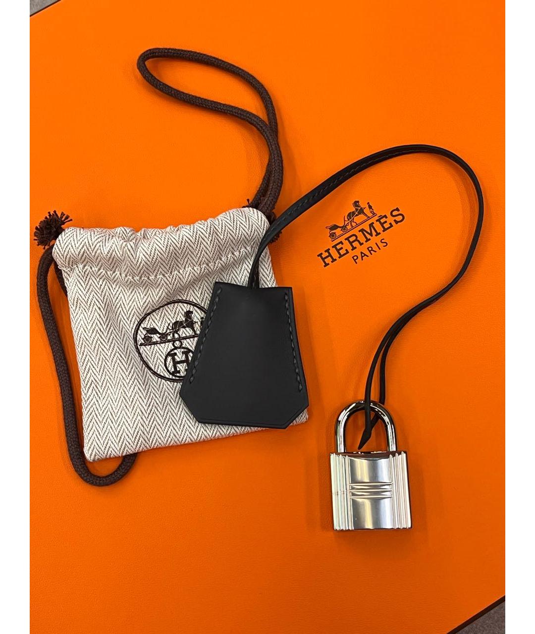 HERMES Черная кожаная сумка на плечо, фото 4