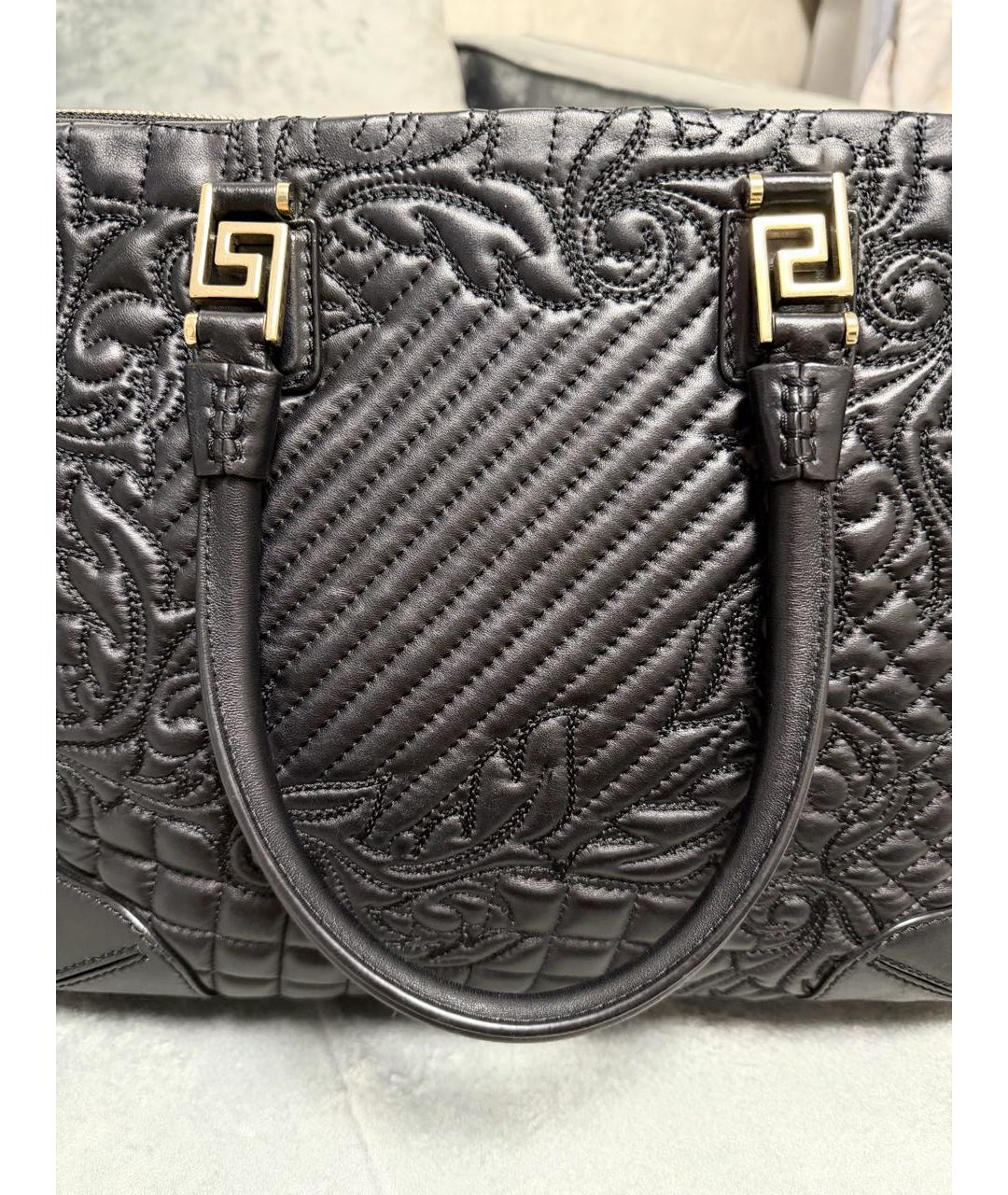 VERSACE Черная кожаная сумка с короткими ручками, фото 5