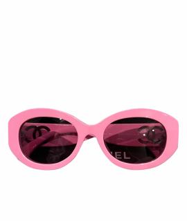 CHANEL Солнцезащитные очки