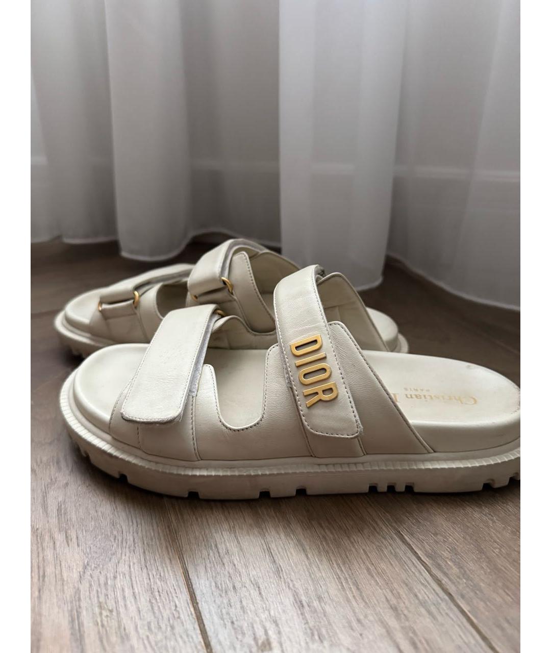 CHRISTIAN DIOR Бежевые кожаные сандалии, фото 3