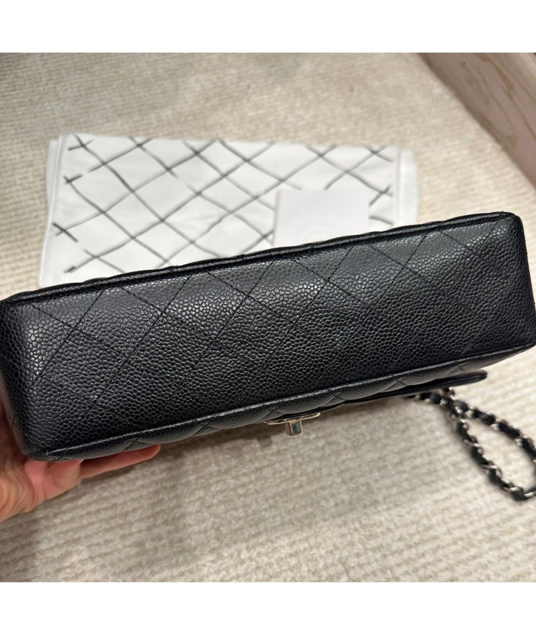 CHANEL Черная кожаная сумка через плечо, фото 7