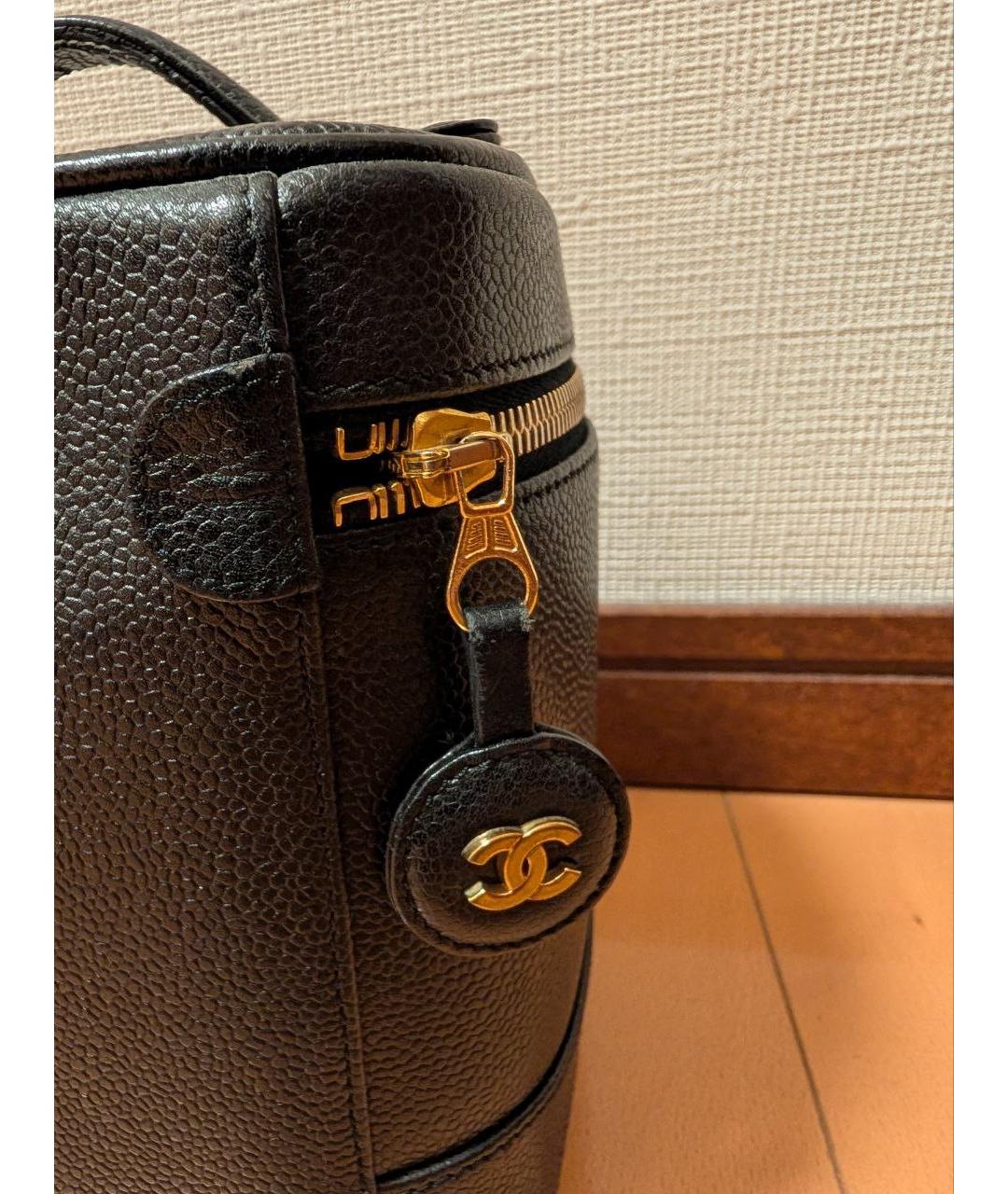 CHANEL Черная кожаная косметичка, фото 4