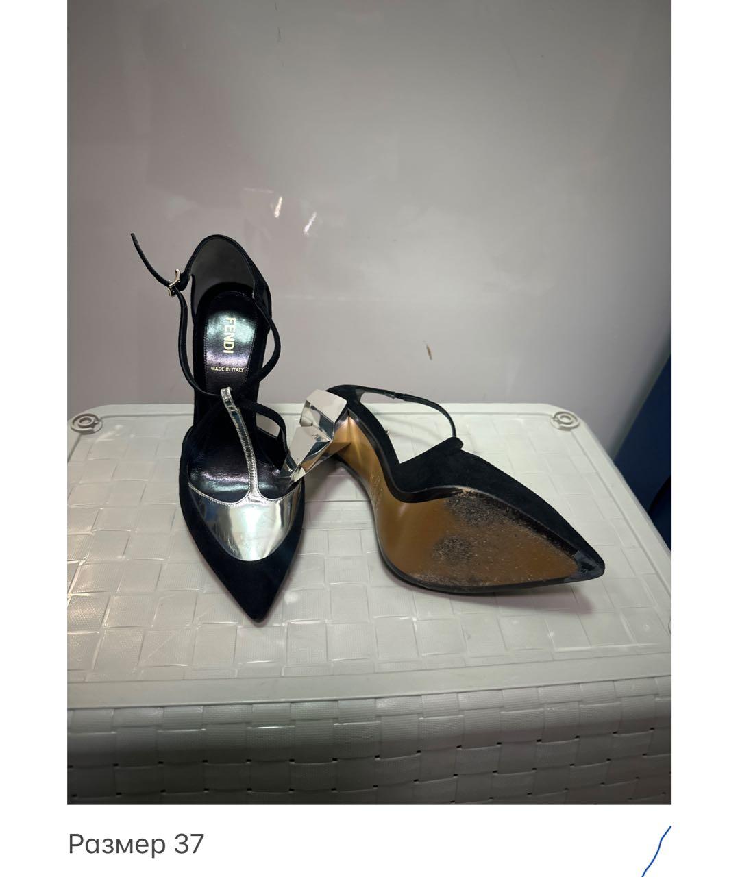 FENDI Черные замшевые туфли, фото 3