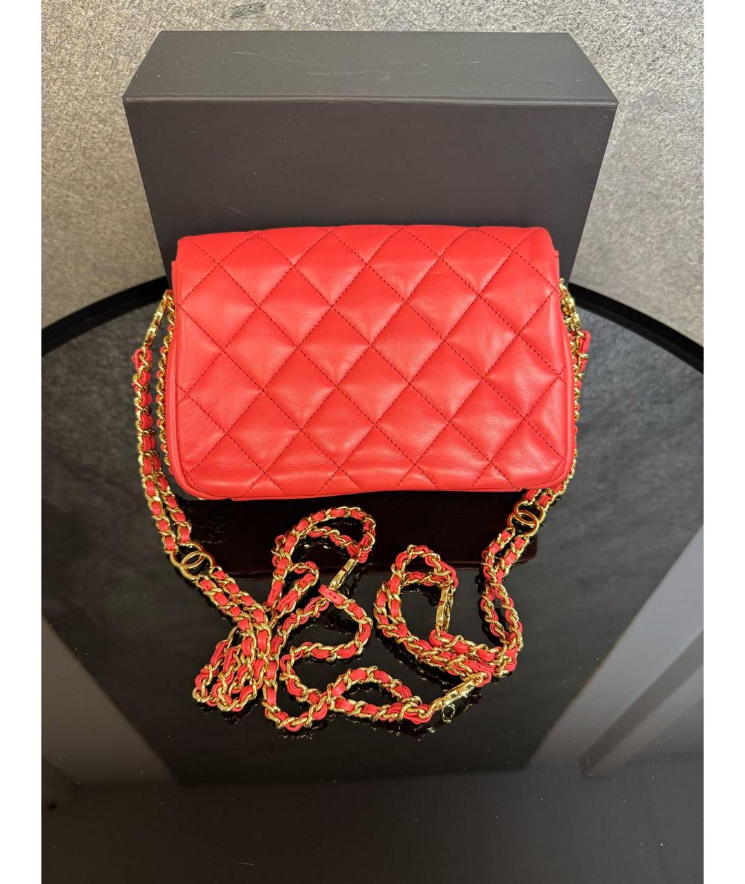 CHANEL Коралловая кожаная сумка через плечо, фото 3