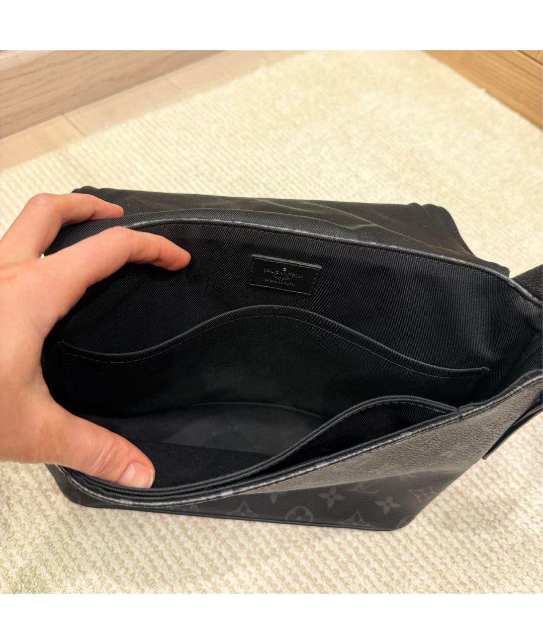 LOUIS VUITTON Антрацитовая сумка на плечо, фото 5