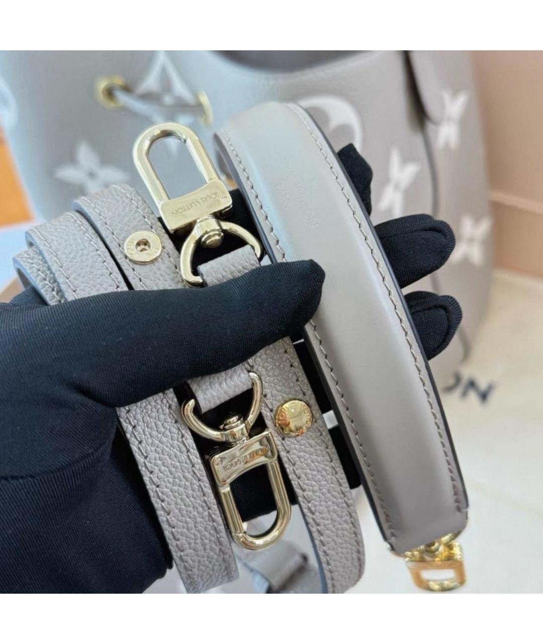 LOUIS VUITTON Серая кожаная сумка через плечо, фото 6