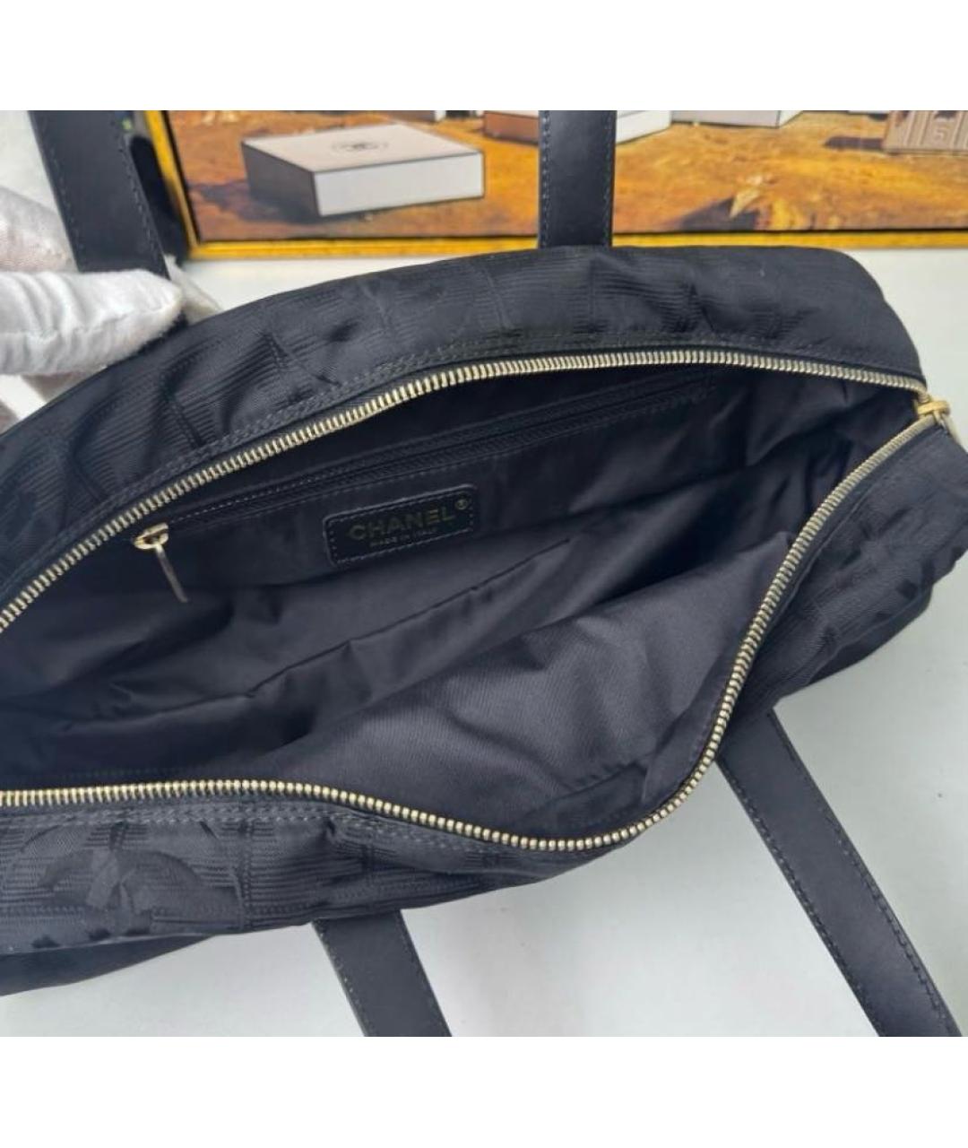 CHANEL Черная сумка с короткими ручками, фото 5