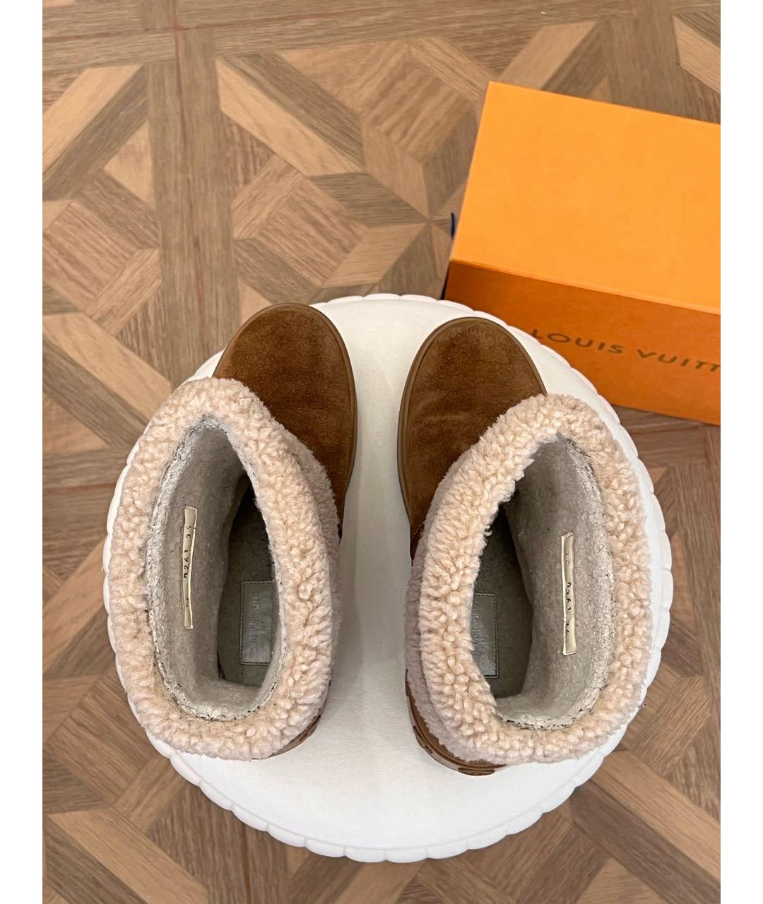 LOUIS VUITTON Коричневые замшевые ботинки, фото 3