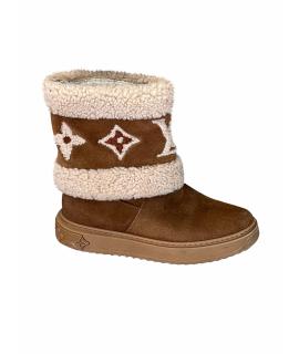 LOUIS VUITTON Ботинки