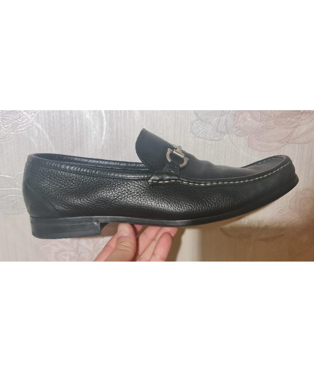 FERRAGAMO Темно-синие кожаные лоферы, фото 5