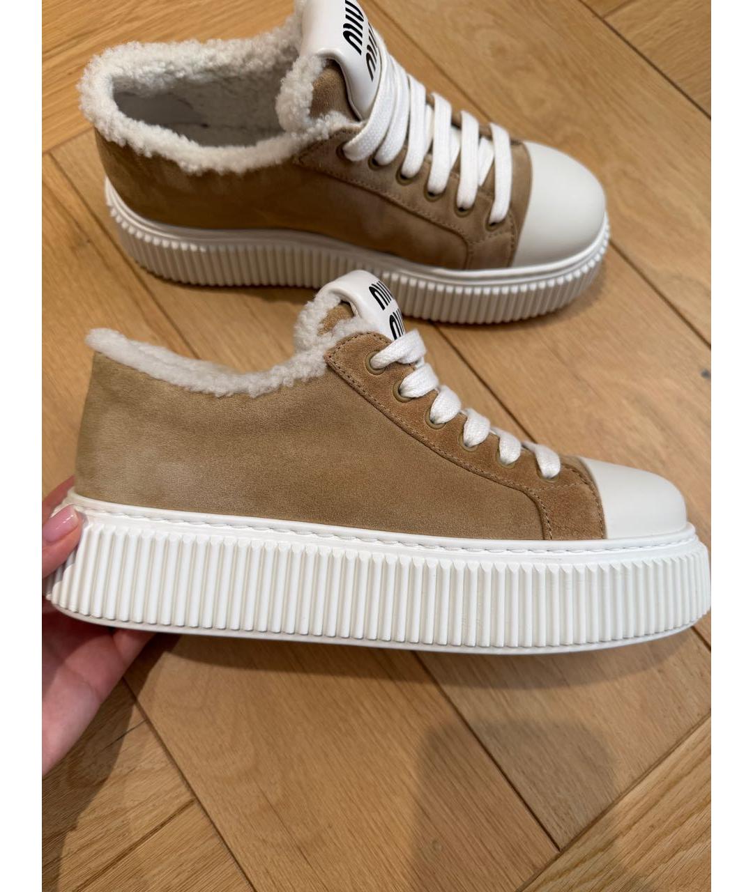 MIU MIU Коричневые замшевые кеды, фото 9