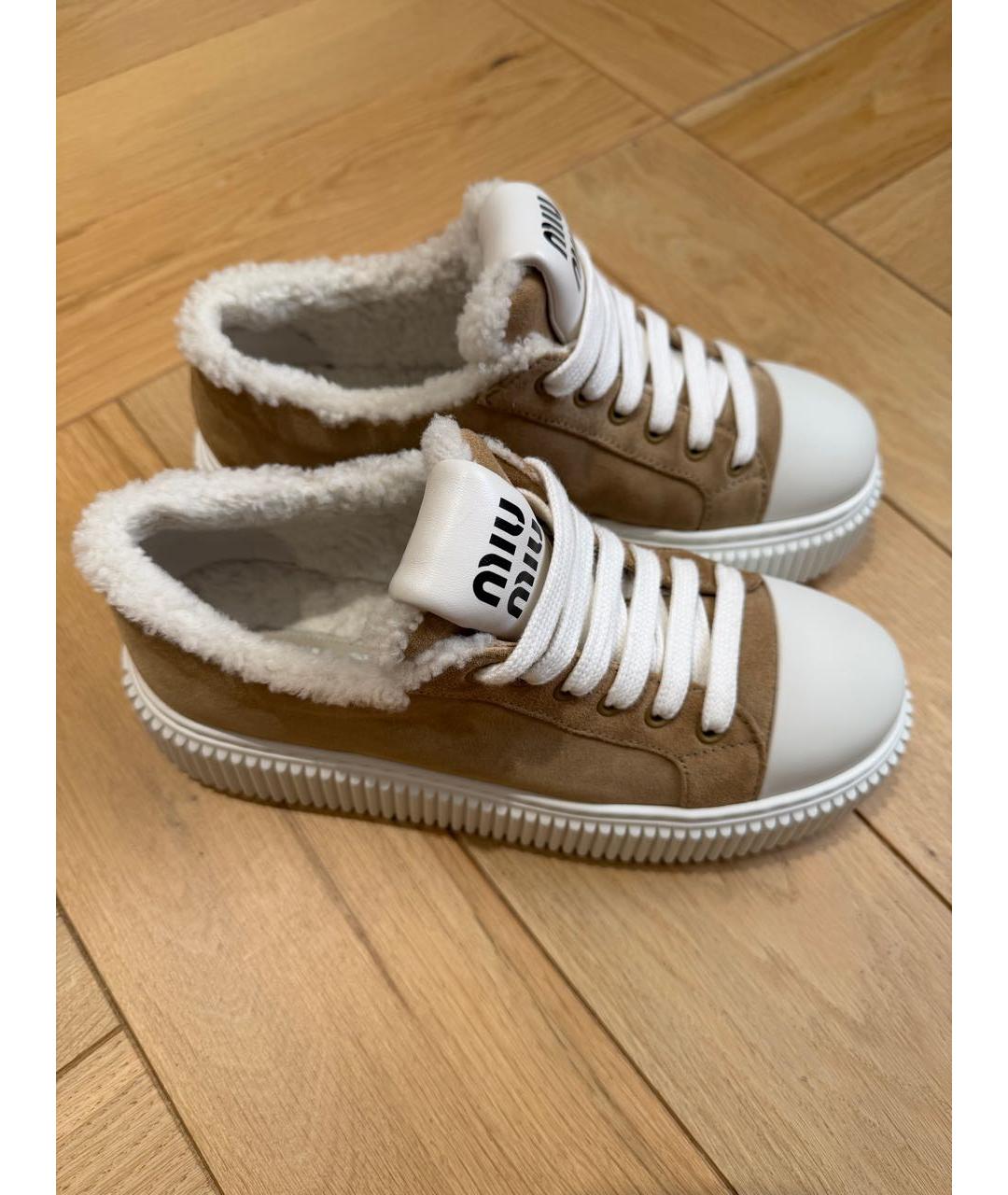 MIU MIU Коричневые замшевые кеды, фото 3