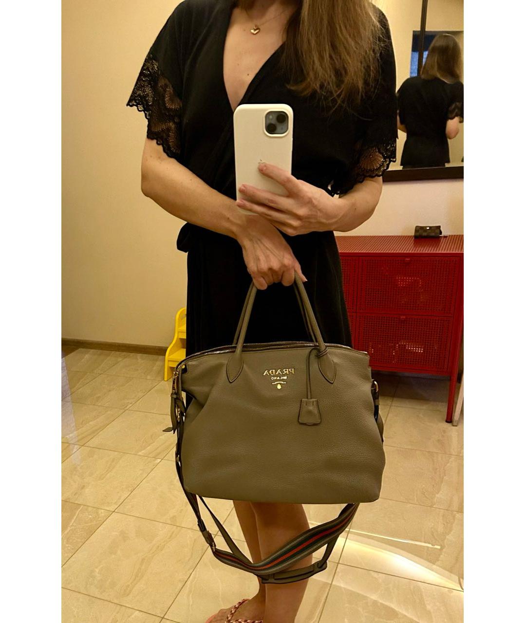 PRADA Серая кожаная сумка тоут, фото 6