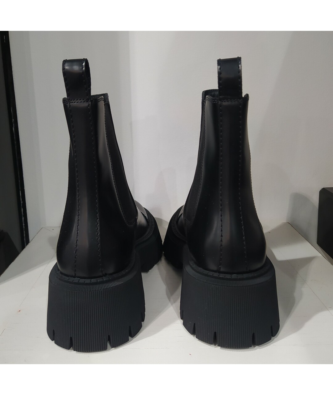 BALENCIAGA Черные кожаные ботинки, фото 4