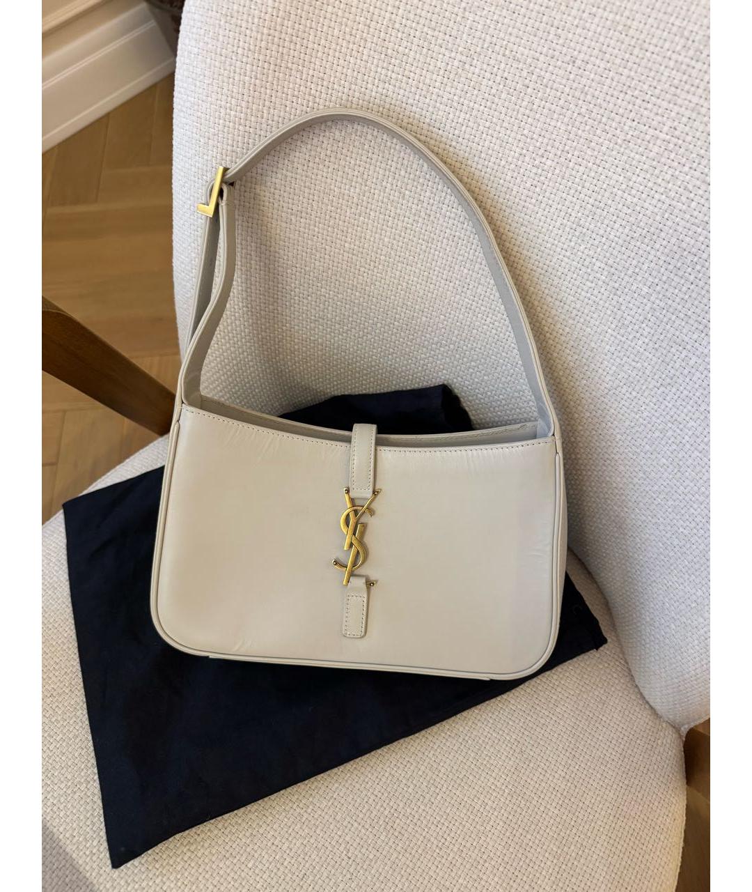 SAINT LAURENT Бежевая кожаная сумка через плечо, фото 4