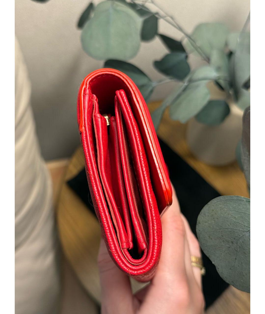 CHANEL Красный кожаный кошелек, фото 8