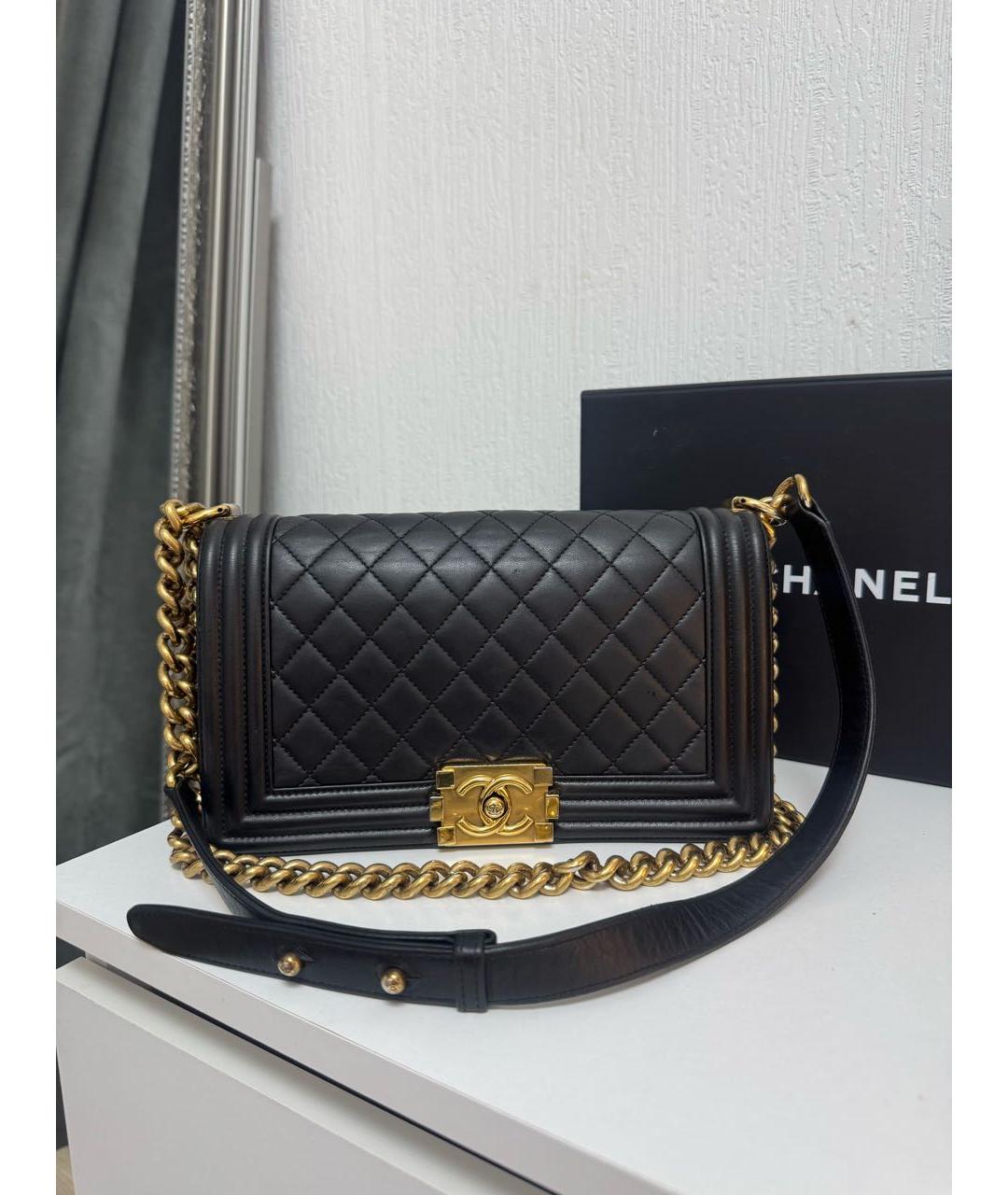 CHANEL Черная кожаная сумка через плечо, фото 7