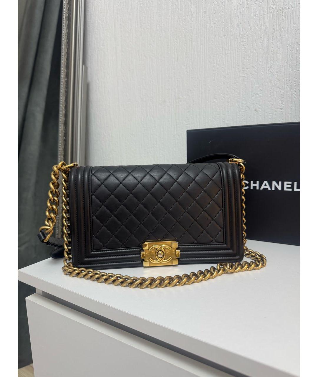 CHANEL Черная кожаная сумка через плечо, фото 9