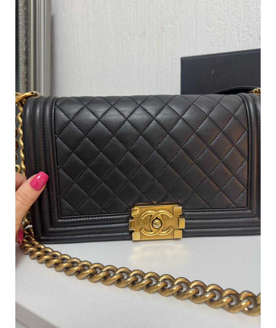 CHANEL Черная кожаная сумка через плечо, фото 2
