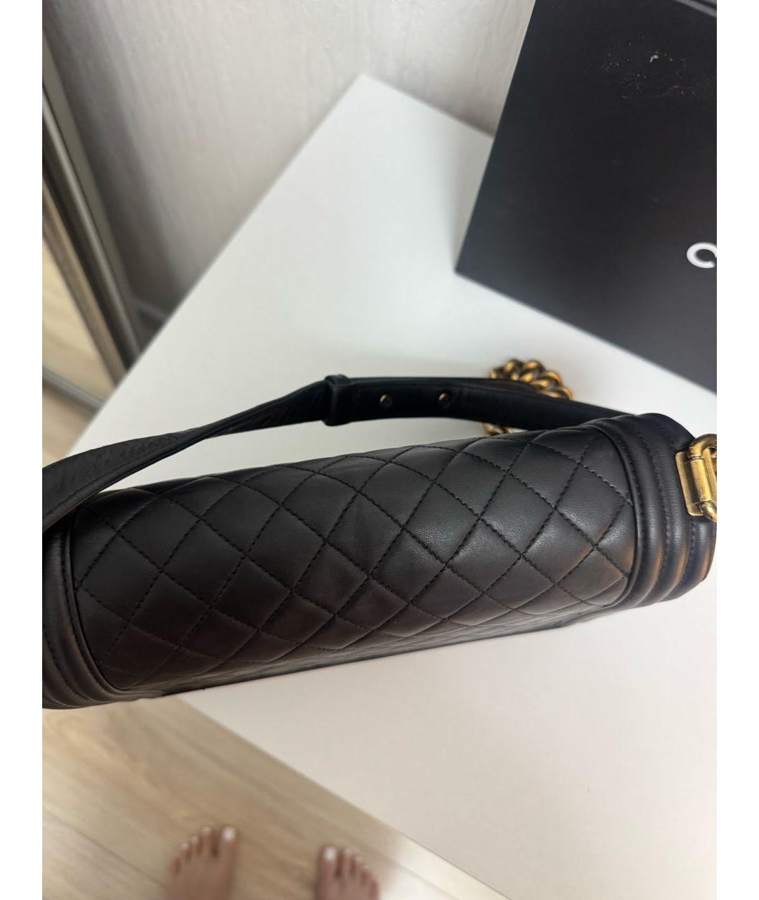 CHANEL Черная кожаная сумка через плечо, фото 5