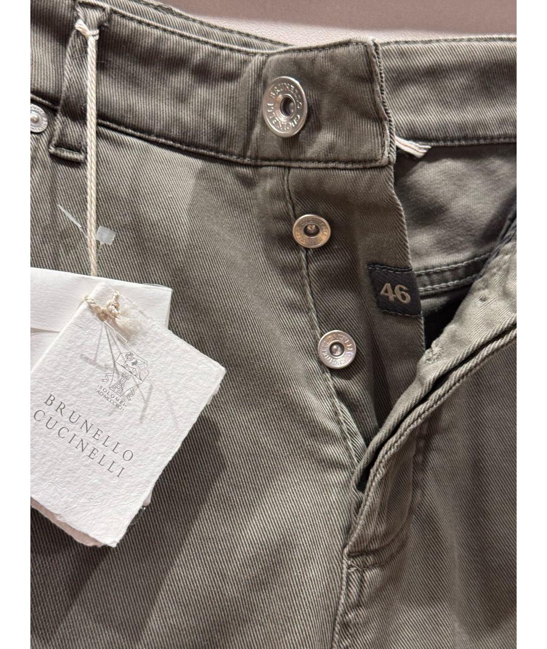 BRUNELLO CUCINELLI Хаки хлопко-эластановые брюки чинос, фото 4