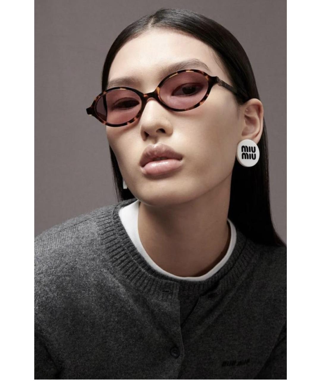 MIU MIU Коричневые пластиковые солнцезащитные очки, фото 2