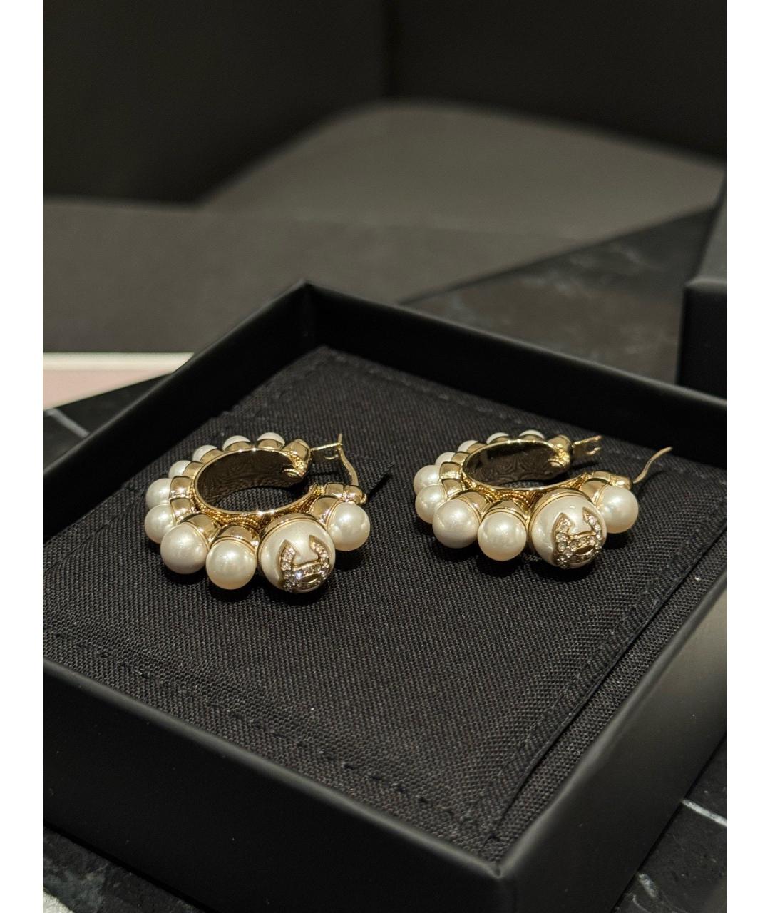 CHANEL Белые металлические серьги, фото 3