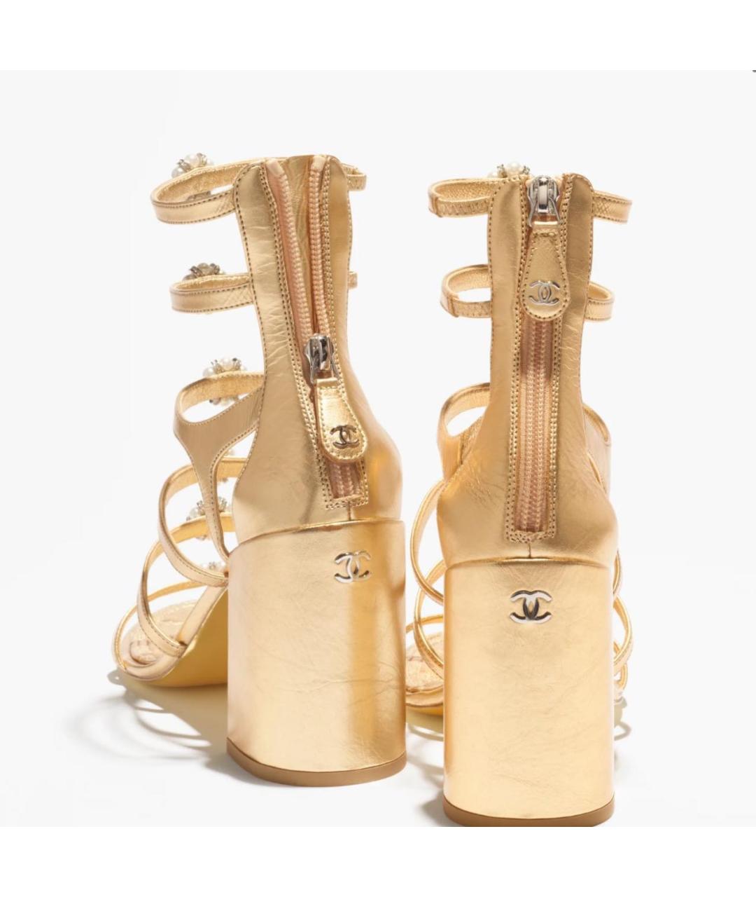 CHANEL Золотые кожаные босоножки, фото 6