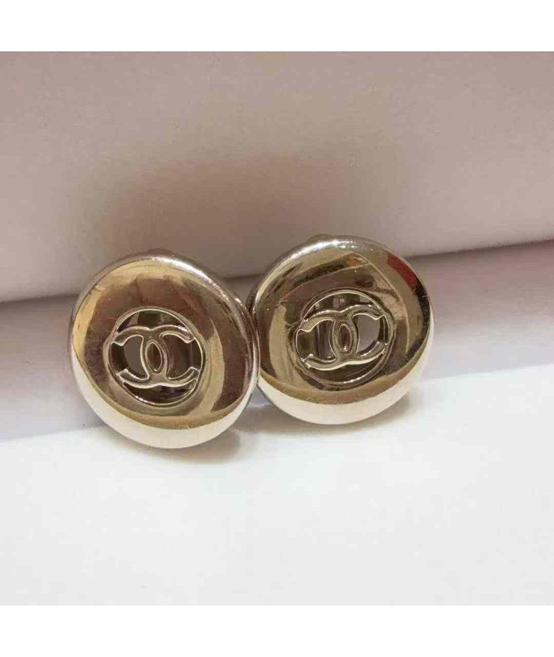 CHANEL Золотые металлические серьги, фото 2