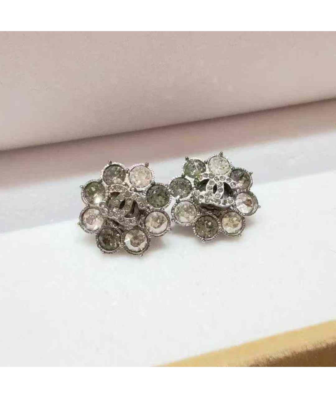 CHANEL Серебряные металлические серьги, фото 2