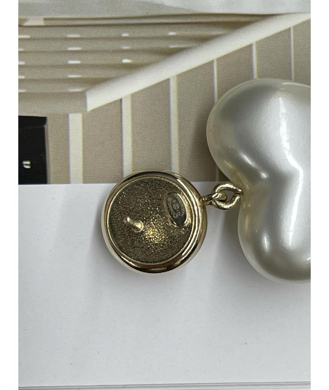 CHANEL Белые металлические серьги, фото 6