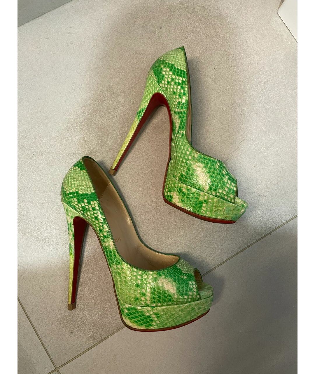 CHRISTIAN LOUBOUTIN Зеленые туфли из экзотической кожи, фото 5