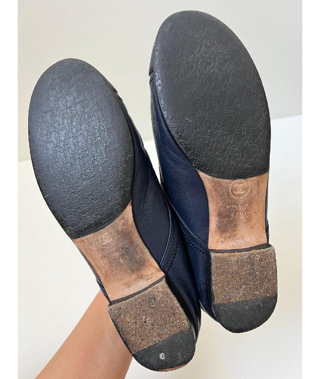 CHANEL Темно-синие кожаные брогги и оксфорды, фото 5