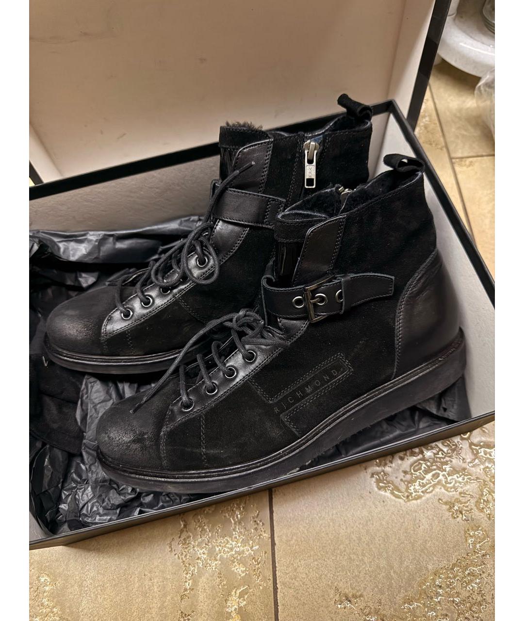 JOHN RICHMOND Черные замшевые низкие ботинки, фото 5