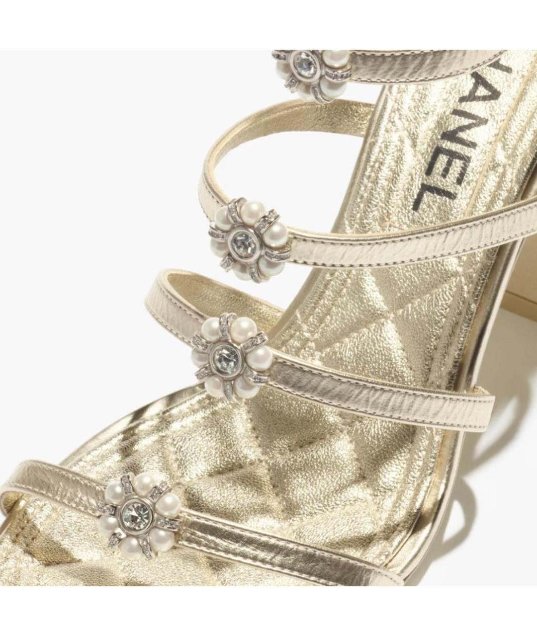 CHANEL Золотые кожаные босоножки, фото 3