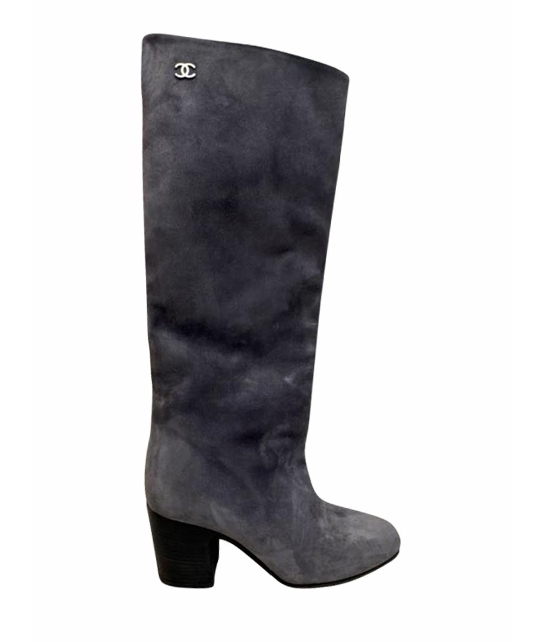 CHANEL Серые замшевые сапоги, фото 1