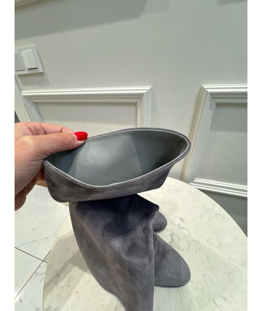 CHANEL Серые замшевые сапоги, фото 6