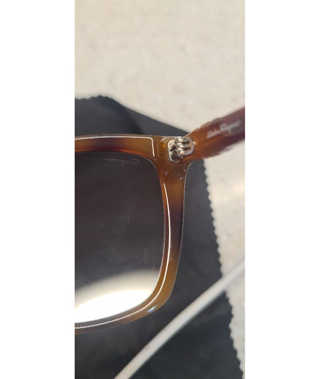 FERRAGAMO Коричневые солнцезащитные очки, фото 4
